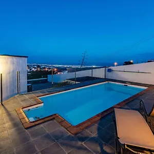Casa Mira Güime
